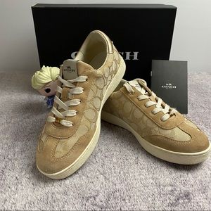 Coach Logo C116 Low Top Light Khaki Sneakers  7.5